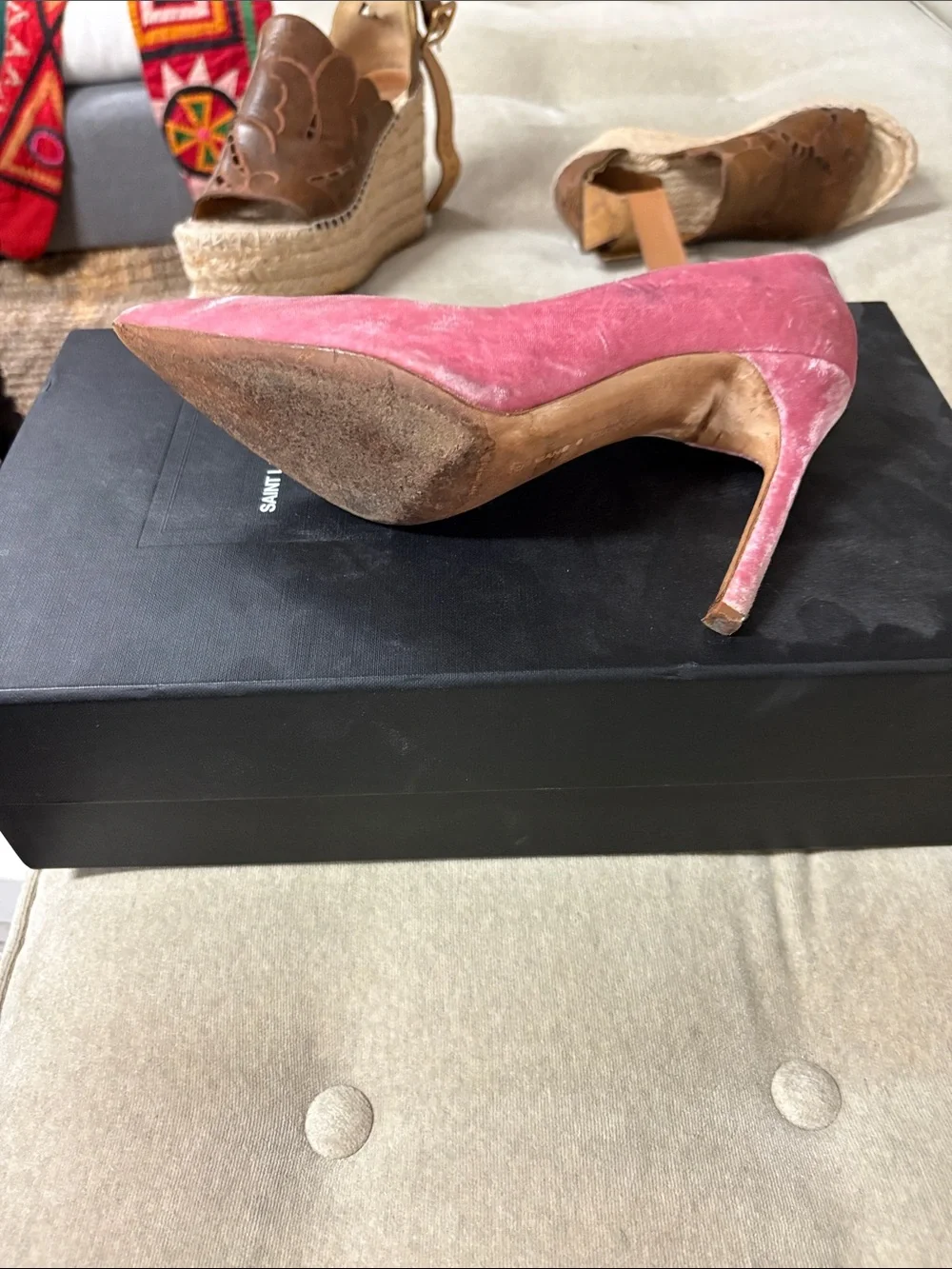 Manolo Blahnik Pink Velvet Pointed Pumps
